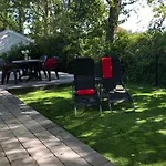 Breskens Laguna Chalet Mit Zaun Haus Nr A04